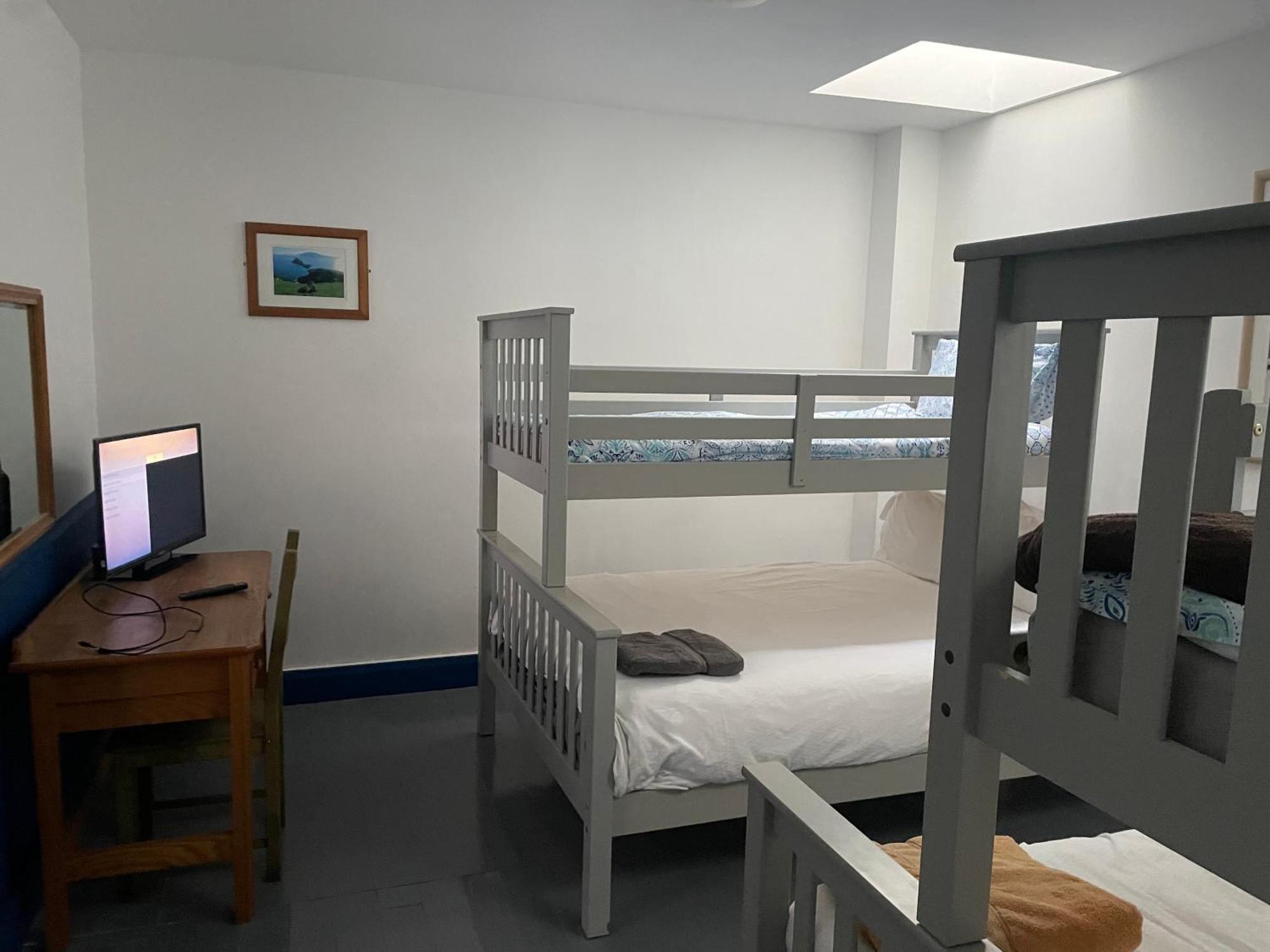 Coastguard Lodge Hostel At Tigh Tp Glaise Bheag Dış mekan fotoğraf