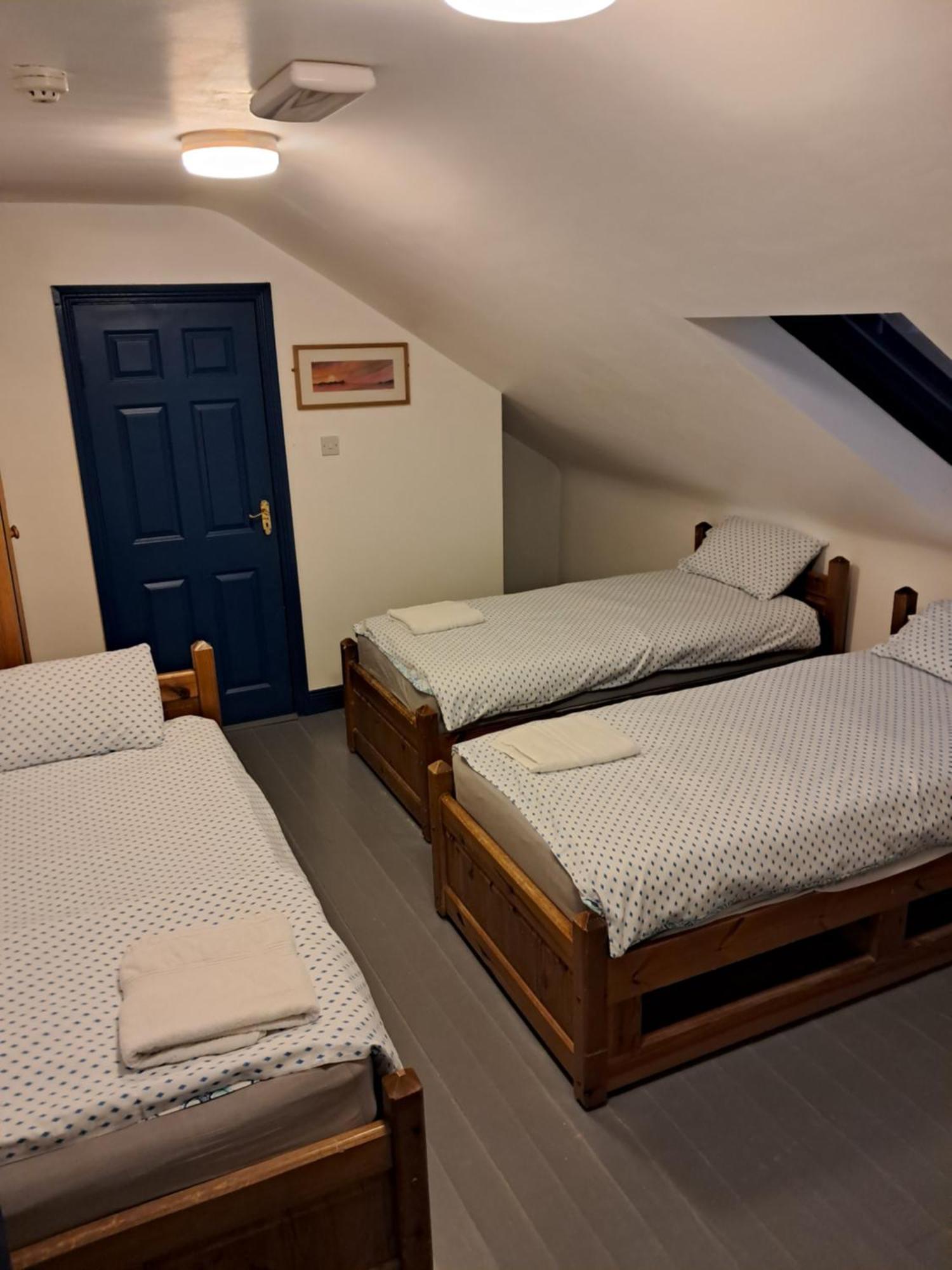 Coastguard Lodge Hostel At Tigh Tp Glaise Bheag Dış mekan fotoğraf